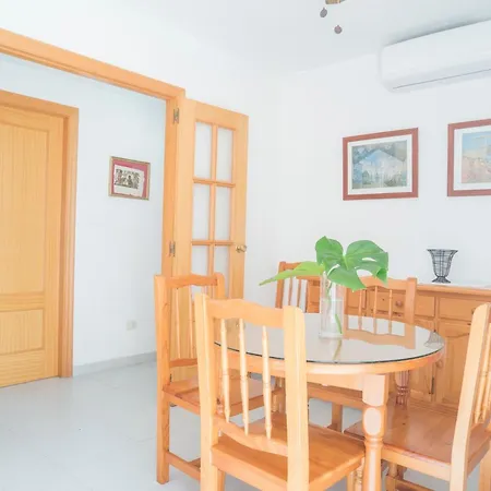 Irta Playa Apartment *
