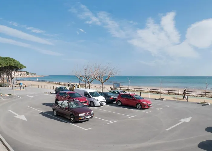 Irta Playa Apartment *